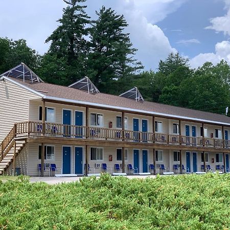 Travelodge By Wyndham Lake George Ny Exteriér fotografie