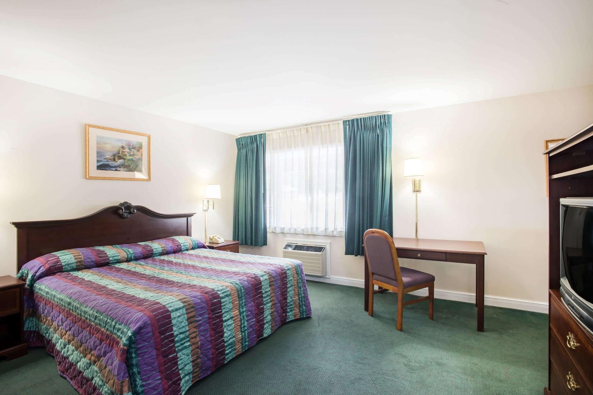 Travelodge By Wyndham Lake George Ny Exteriér fotografie